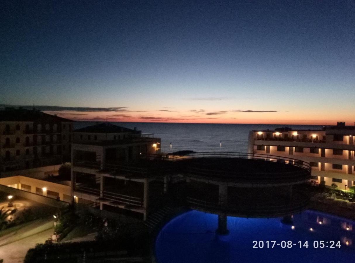 Appartamento Paradiso Azzurro 雷卡纳蒂港 外观 照片